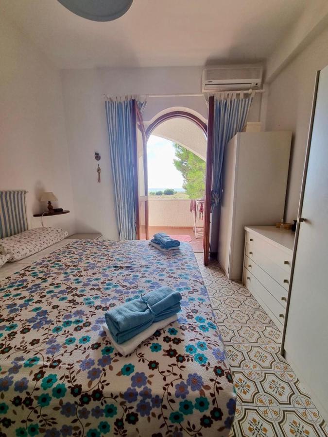 Vista Mare Su Tre Piani Con Giardino Villa Falerna Exteriör bild