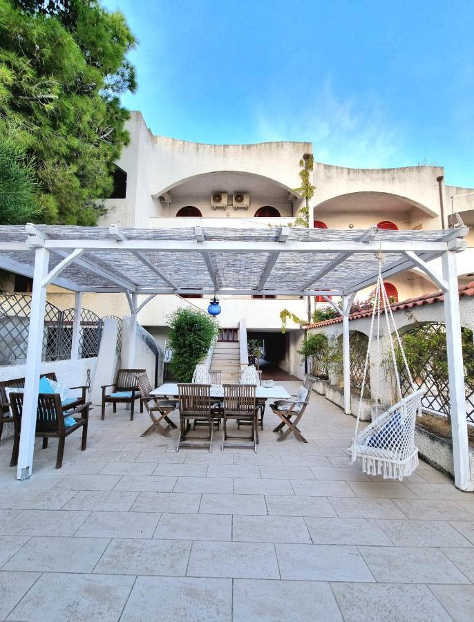 Vista Mare Su Tre Piani Con Giardino Villa Falerna Exteriör bild